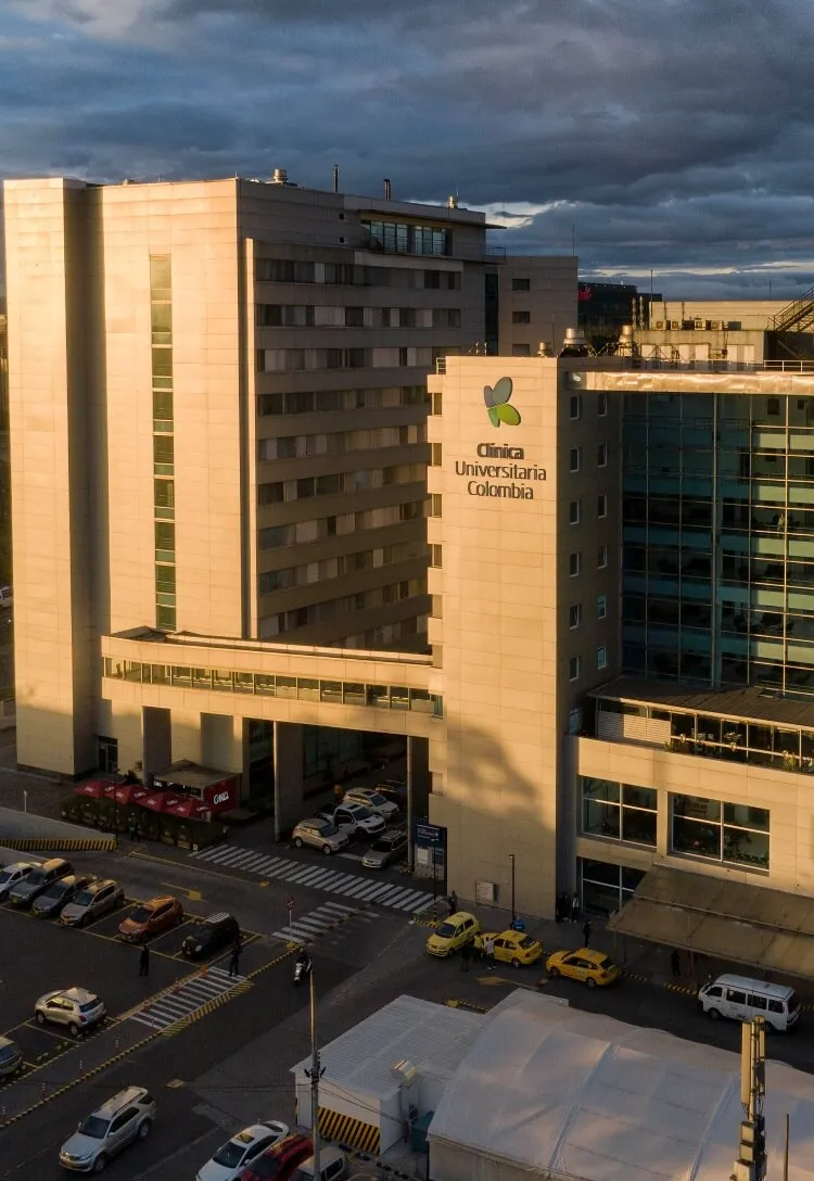 Clínica Universitaria Colombia en Bogotá, hospital de alta complejidad y servicios médicos especializados