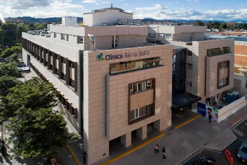 Clínica Reina Sofía, hospital en Bogotá con tecnología avanzada y atención segura al paciente